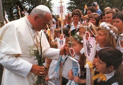 Poszukujemy fotografii. 100. rocznica urodzin Św. Jana Pawła II