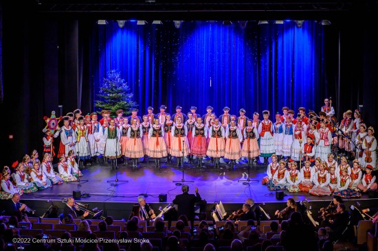 Koncert Zimowy ZPiT Świerczkowiacy i kiermasz świąteczny